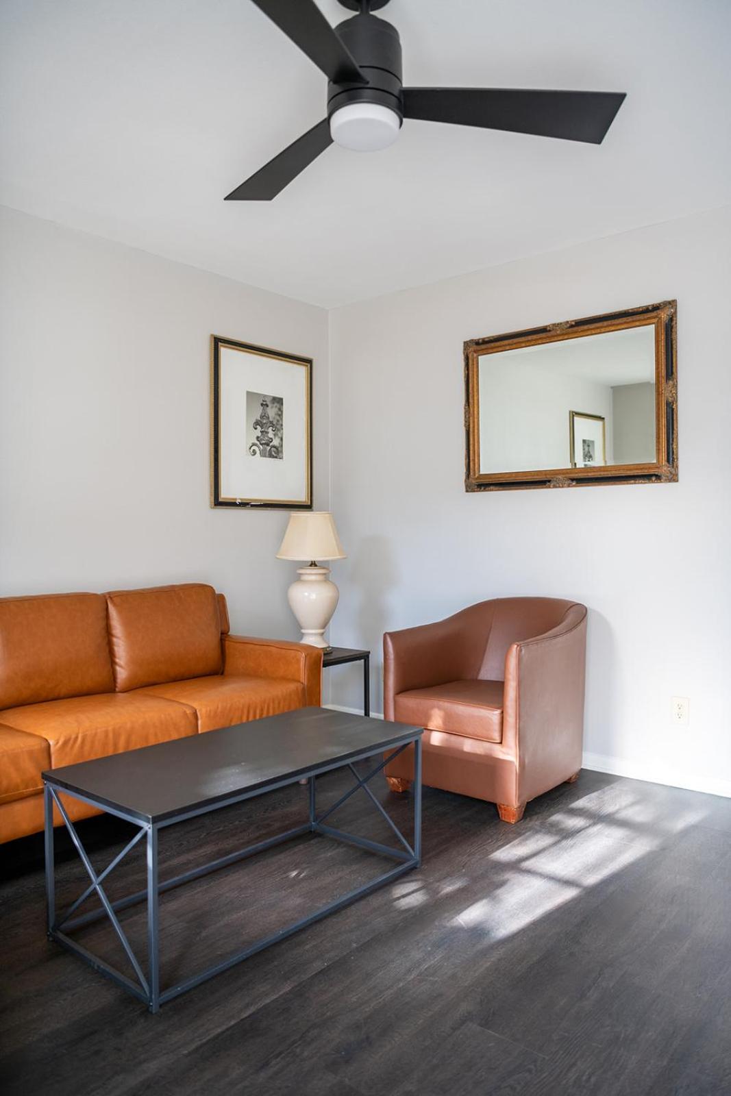 French Quarter Suites Hotel New Orleans Buitenkant foto