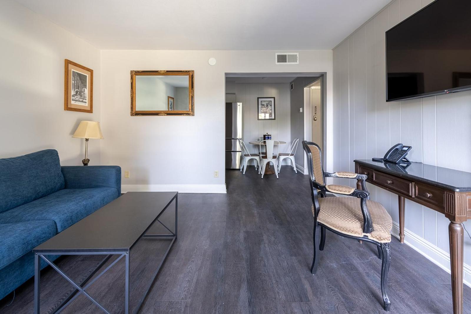 French Quarter Suites Hotel New Orleans Buitenkant foto