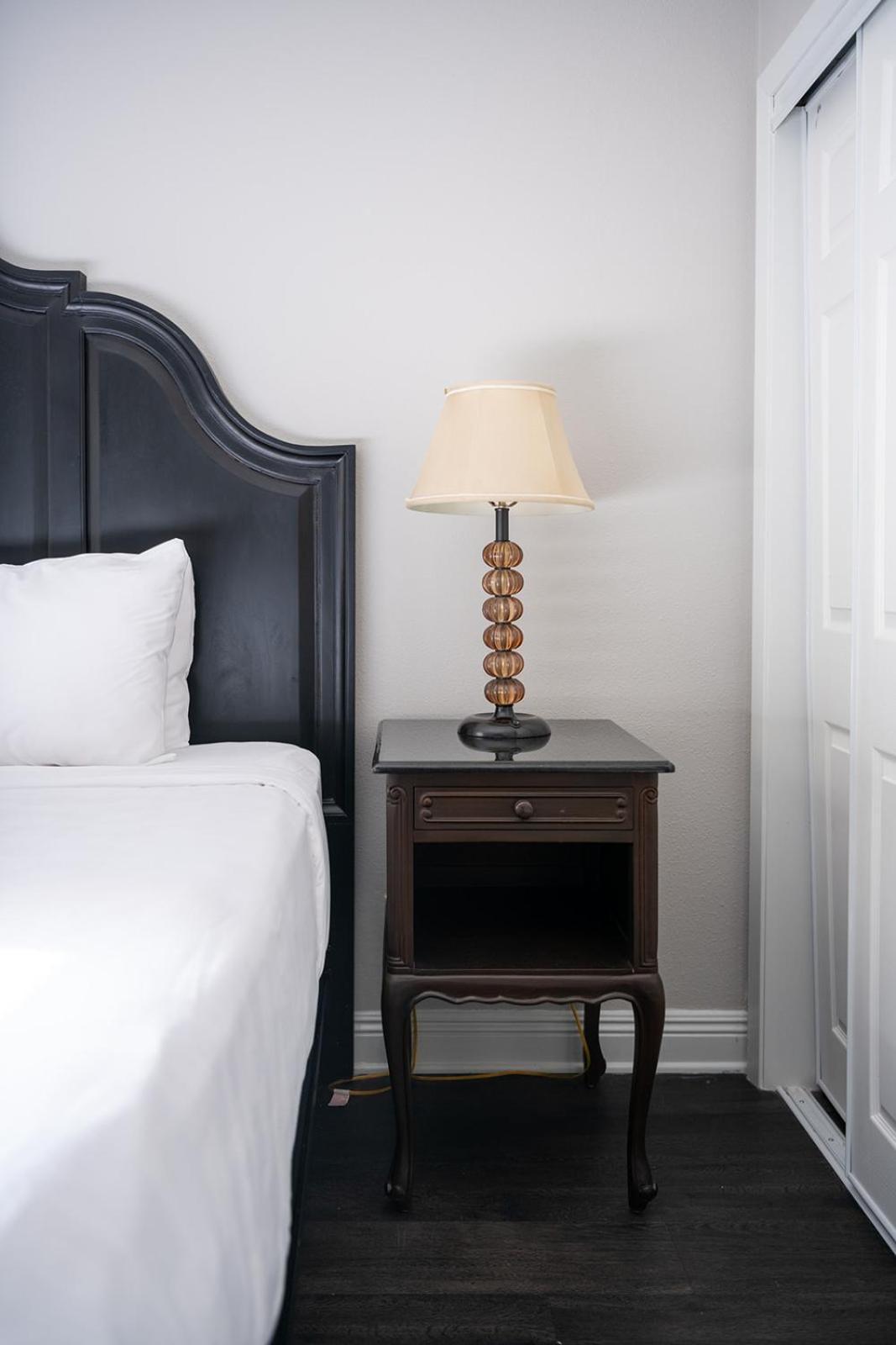 French Quarter Suites Hotel New Orleans Buitenkant foto