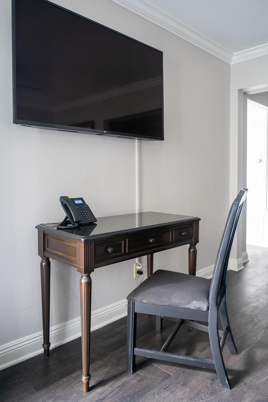 French Quarter Suites Hotel New Orleans Buitenkant foto