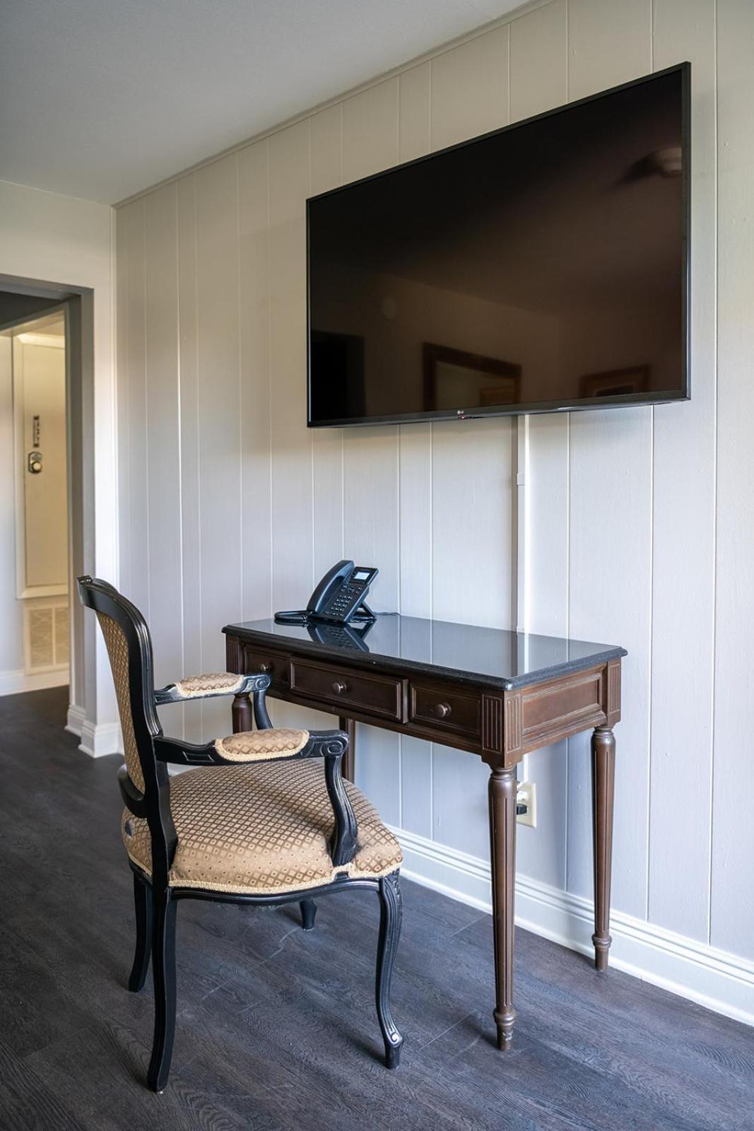 French Quarter Suites Hotel New Orleans Buitenkant foto