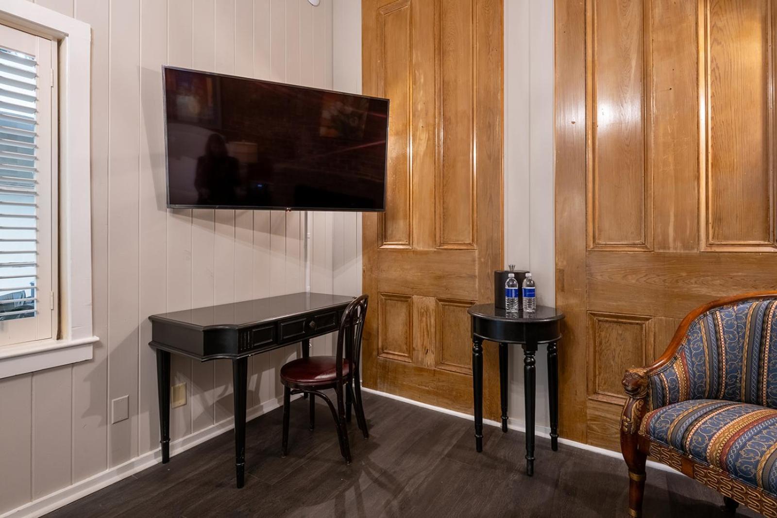 French Quarter Suites Hotel New Orleans Buitenkant foto